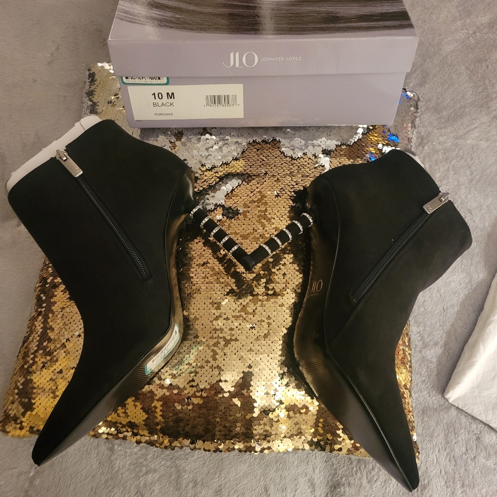 Sassy JLO CRYSTAL HEEL BOOTIES